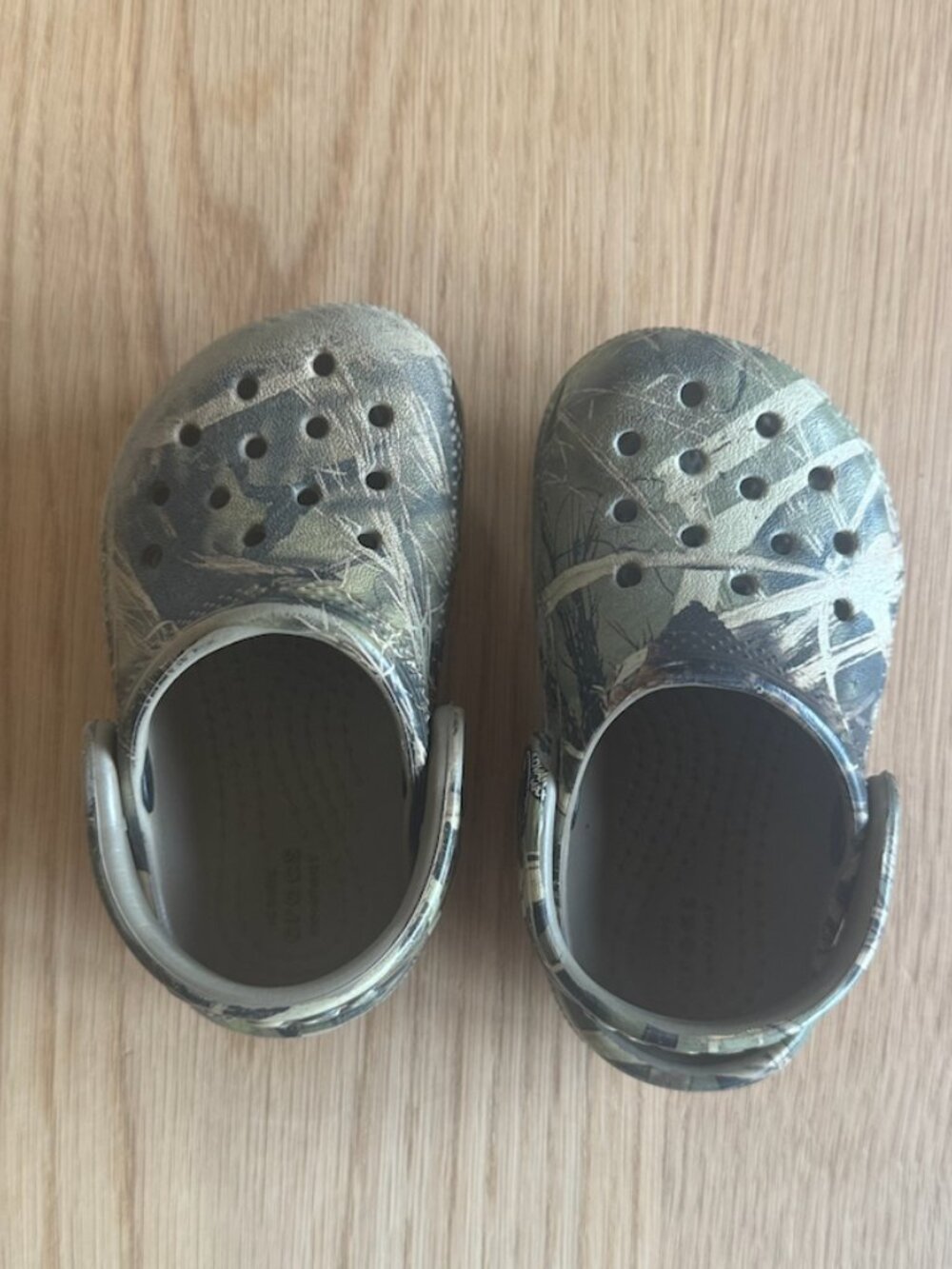 Crocs Camo Clogs Green Slipon Shoes Toddler Size C4